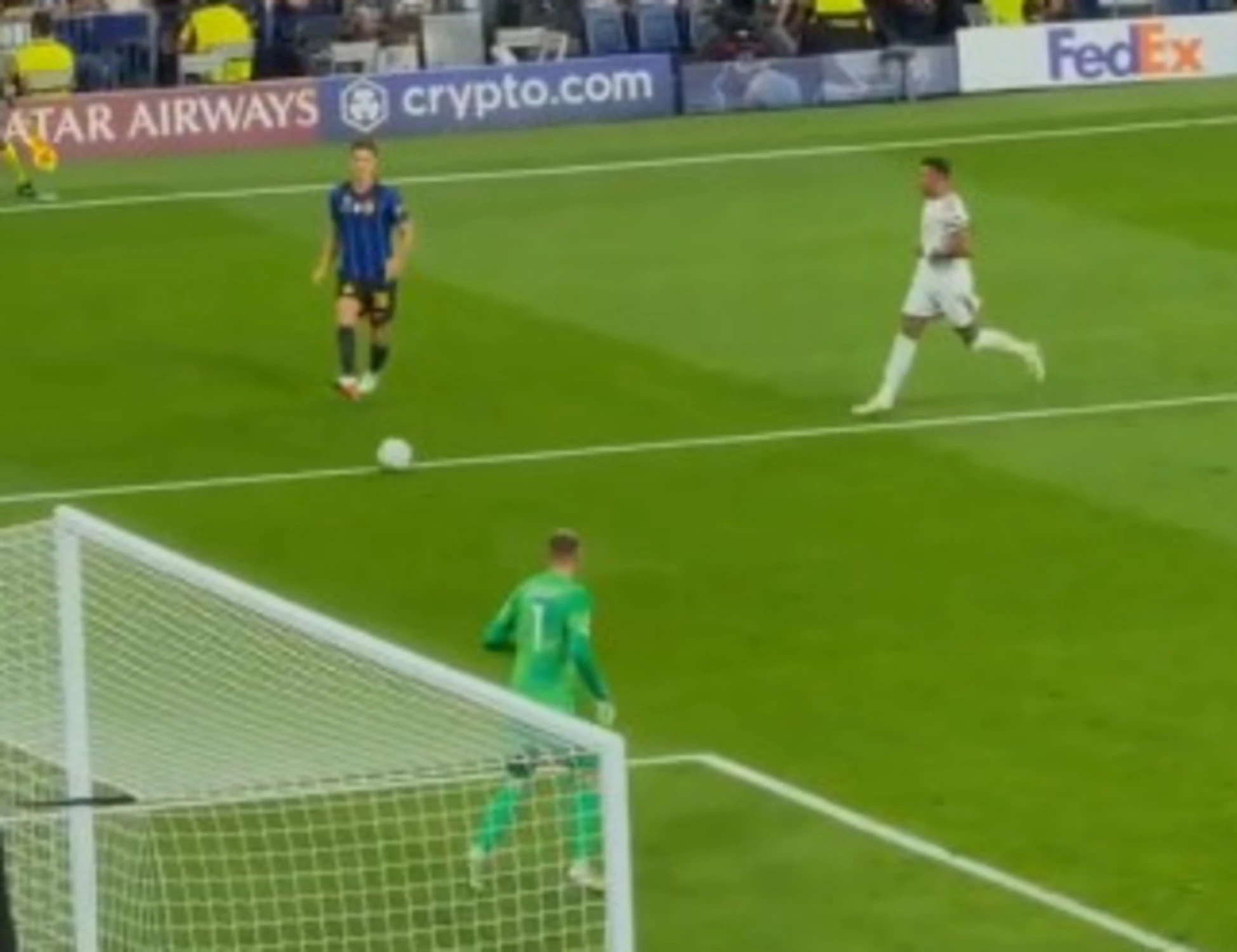 Real-Inter, "eccola là...": Fabio Caressa umilia Martinez in diretta