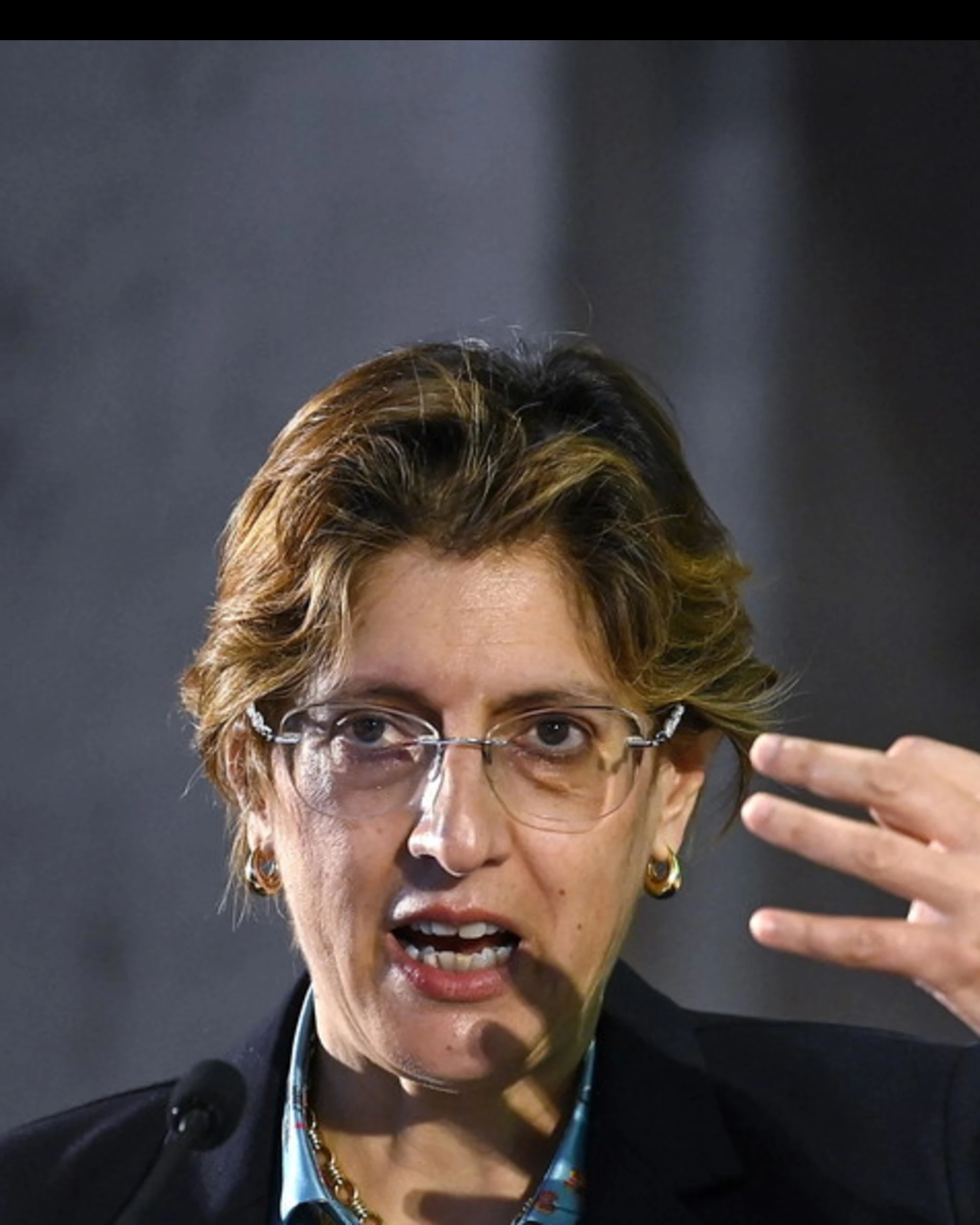 Almasri, scende in campo Bongiorno: sinistra e toghe rosse terrorizzate