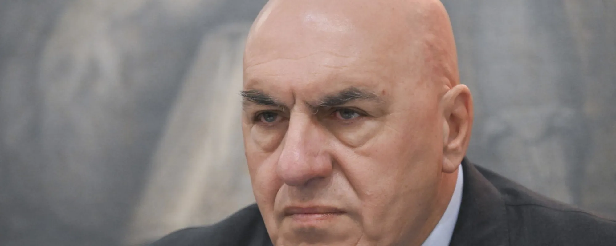 "Falso, offensivo e gravissimo": Crosetto a valanga sul "Fatto"