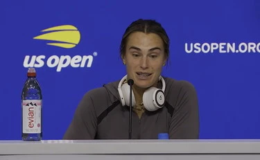 Us Open, Sabalenka si scaglia contro il giornalista: "Ma che domanda è? Siete una barzelletta"