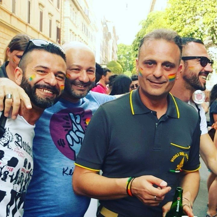 Matteo Salvini, la denuncia del sindacato dei Vigili del fuoco sul ministro: "Porto abusivo della divisa"