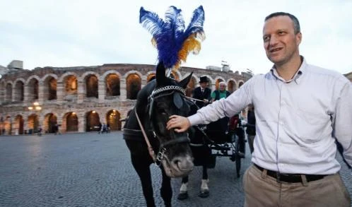 Tosi sindaco subito, ballottaggio Genova, Parma e Palermo
