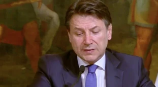 Coronavirus, Giuseppe Conte e il nuovo decreto: chiusi in casa fino al 2 maggio