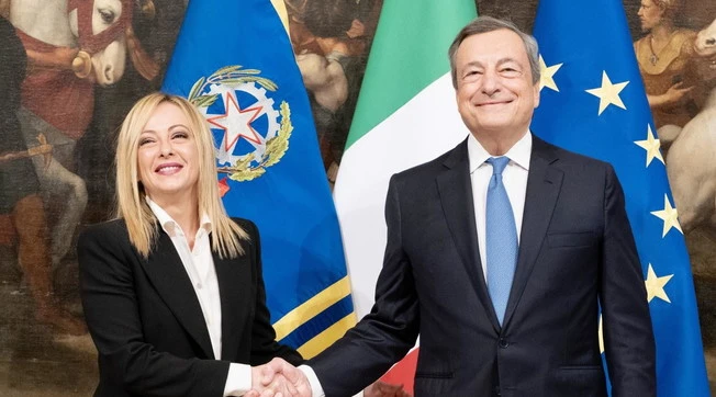Mario Draghi alla Nato? "Cosa ottiene in cambio Giorgia Meloni"