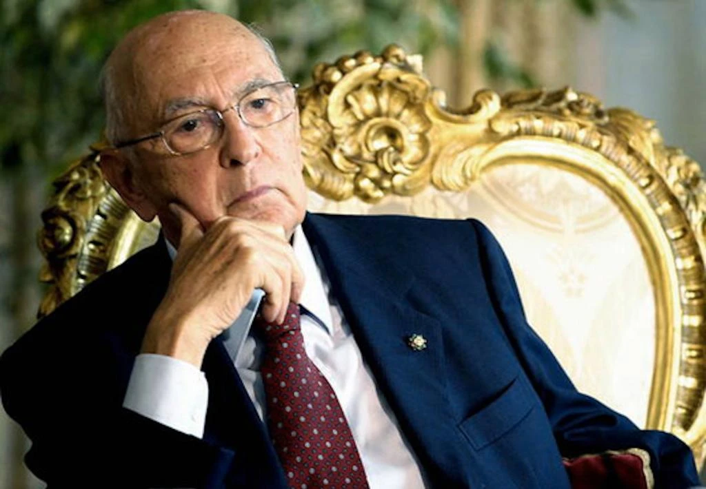 Napolitano messo in stato d'accusaEcco il testo del M5S sull'impeachment