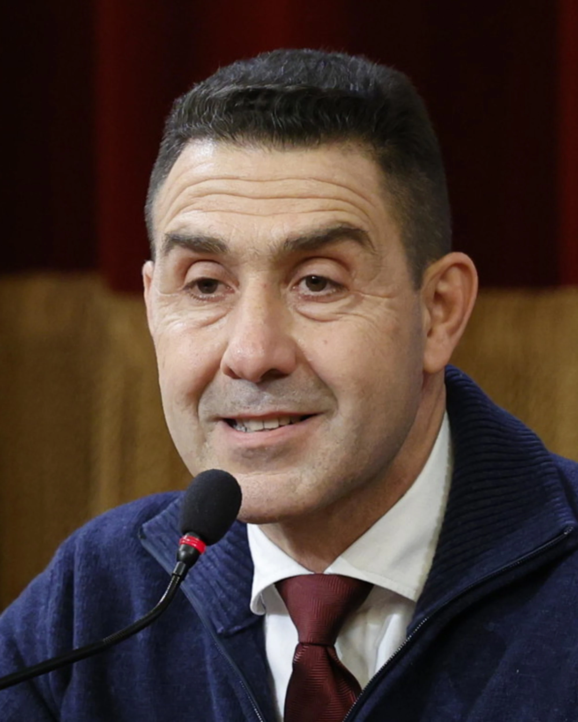 Il generale Vannacci spiana la Ue: "Il 10 no? Come giocare al Lotto!"