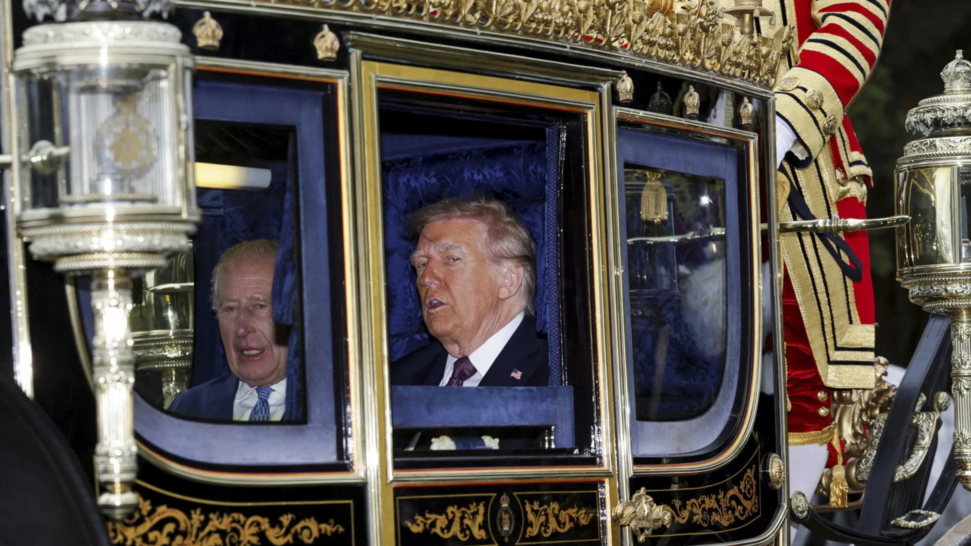 Donald Trump, choc a Windsor: come viene accolto da Re Carlo