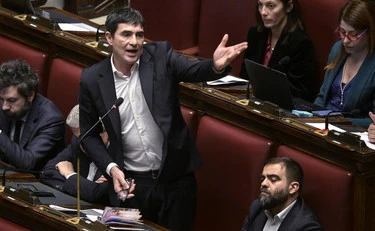 Board of Peace, l'intervento di Antonio Tajani fa impazzire la sinistra: caos in aula