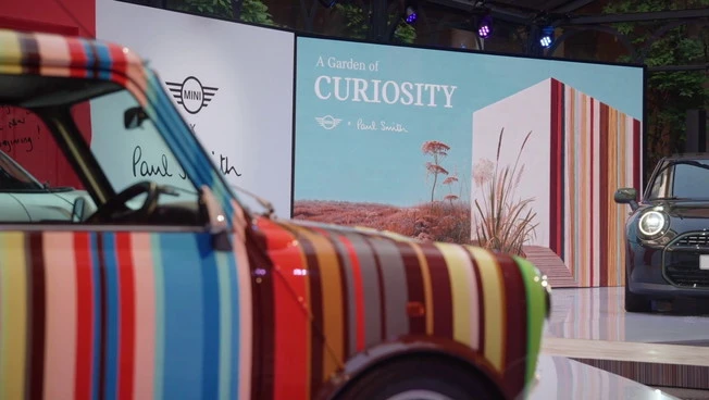 MINI e Paul Smith alla Milano Design Week con un'installazione immersiva