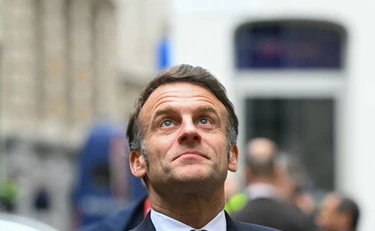 Quentin, fango di Macron su Meloni: "Se ognuno resta a casa sua, le pecore..."
