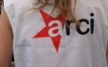 Arci, bando per un posto di lavoro: al mese si guadagna quanto un rider