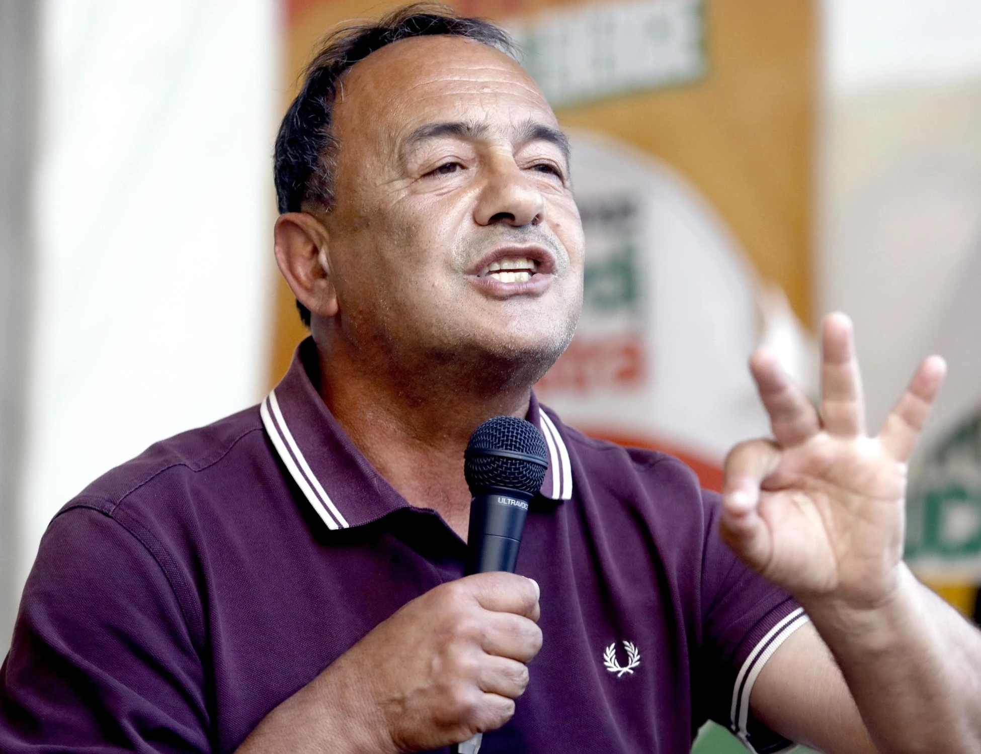 Mimmo Lucano, ecco cos'è la sinistra: "Io vittima dei giudici, ma voto No contro Meloni"