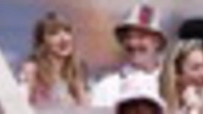 Taylor Swift e Travis Kelce si sono sposati a New York