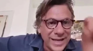 Nicola Porro deride Fabio Fazio: "Guardate come si lagna"