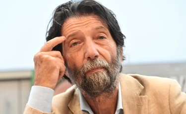 Cacciari spara a zero sul campo largo: "Devono sperare che la guerra finisca. Schlein impotente"