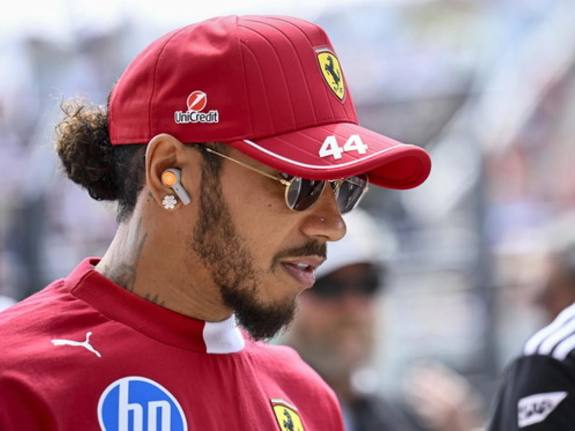 Lewis Hamilton, soffiata di Toto Wolff: "Ferrari? Ha un conto in sospeso"