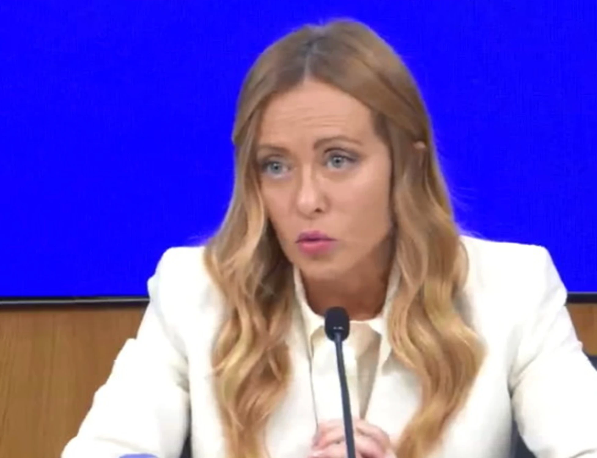 Manovra, via libera del Cdm: Irpef, bollo auto e fondo neonati, la soddisfazione di Meloni
