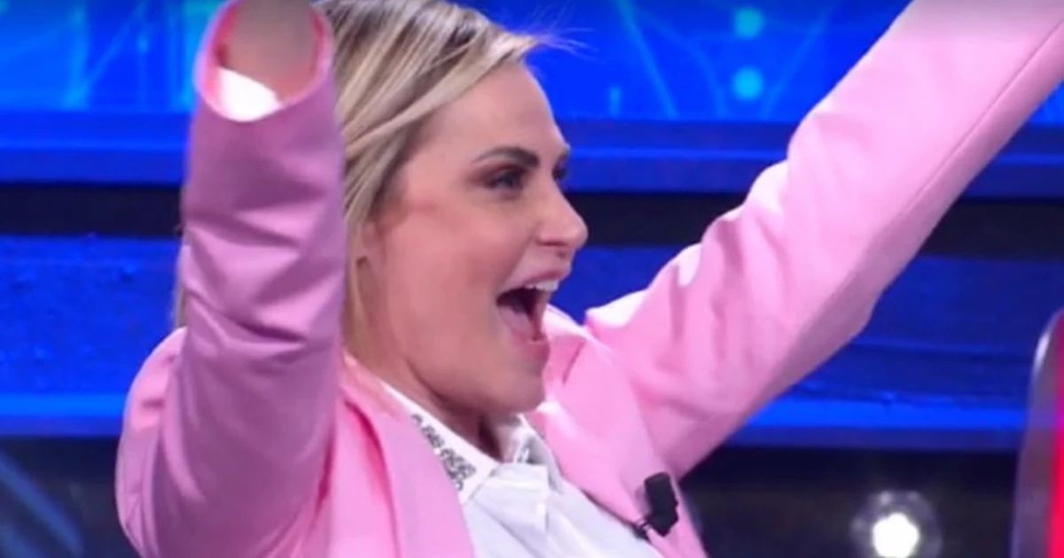 Tokyo 2020, gaffe di Simona Ventura: "Magari lo facessero a me", uno strepitoso fraintendimento