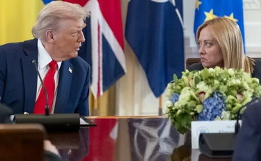 Donald Trump attacca ancora Meloni: "Se non stai con noi sull'Iran, non lo sei neppure sul resto"