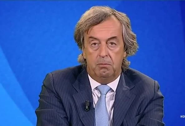 Coronavirus, Roberto Burioni: "Chiudere le scuole ottima decisione per contenere il contagio"