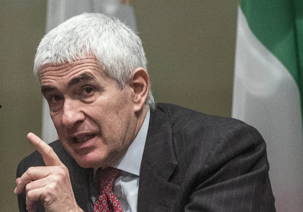 Pier Ferdinando Casini: "La casa del popolo è casa mia"