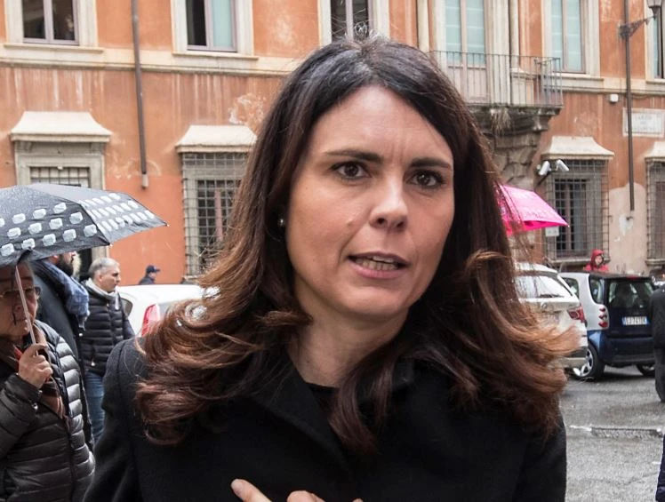 Simona Bonafè, vittoria netta in Toscana ma i renziani sono in calo