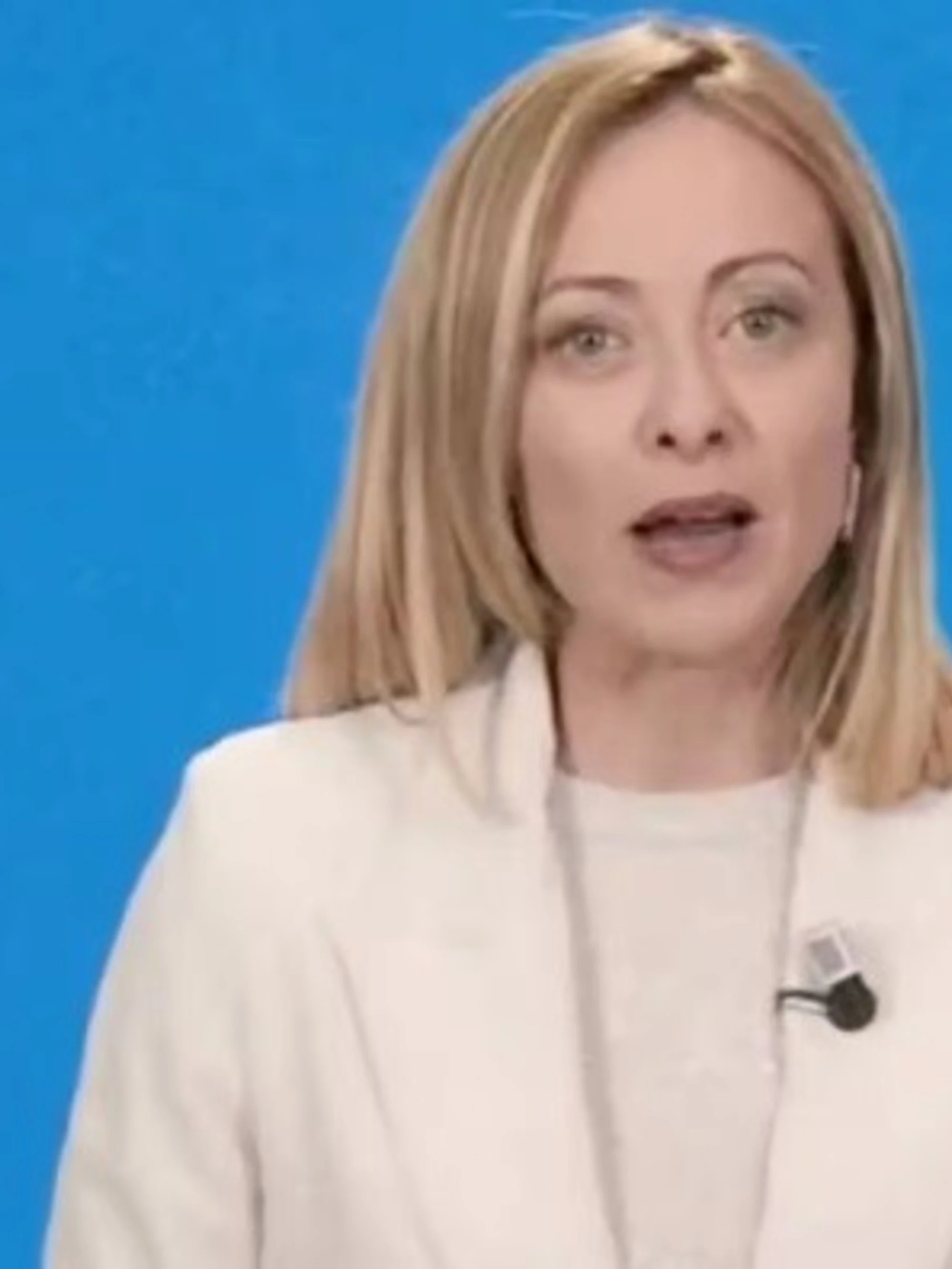 Giorgia Meloni al congresso della Lega: "Pancia a terra, avanti fino a fine legislatura"