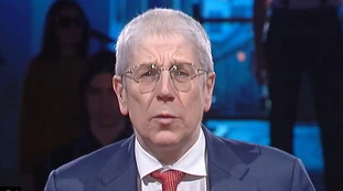 Mario Giordano, nubi nere a Mediaset: "Fuori linea", cosa rischia (subito)
