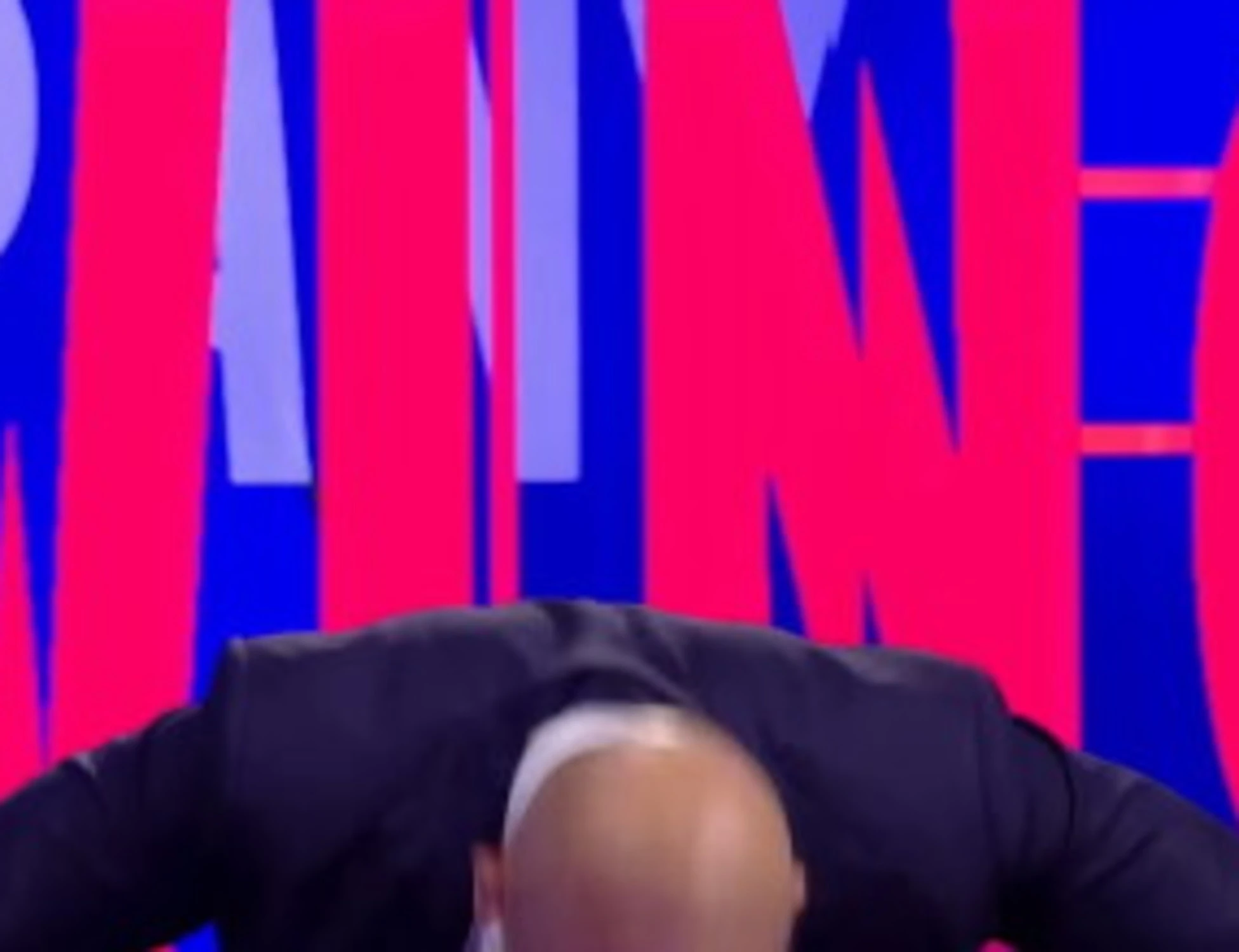 Paolo Di Canio, raptus in tv: testate al tavolo (e si fa male)