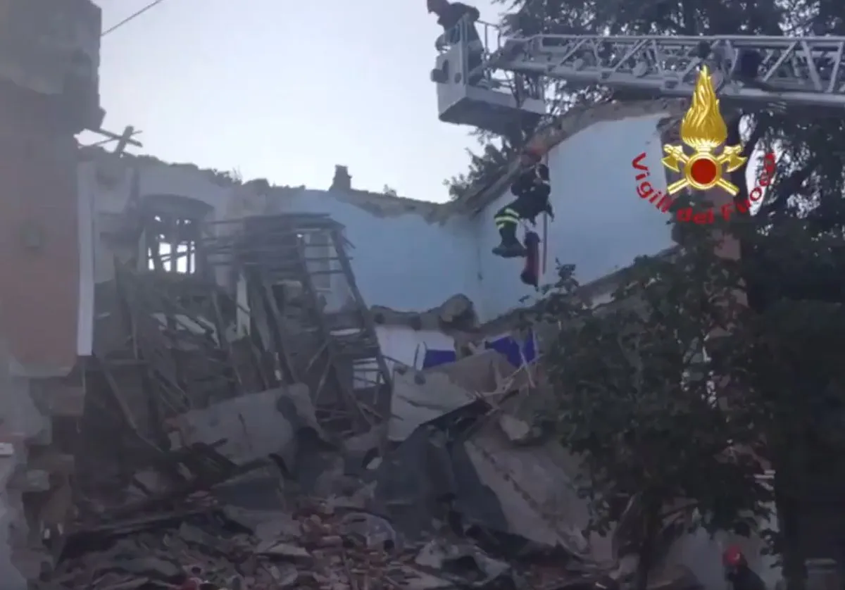 1200x838