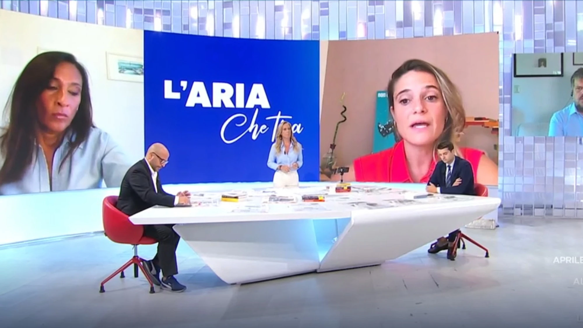 L'Aria Che Tira, occhio al gesto di Sara Kelany: Linardi e sinistra smontate sul caso-Sea Watch