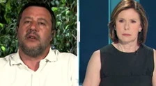 Matteo Salvini a #Cartabianca, è rissa con Berlinguer e Barbano: "Lei mi sta insultando e dando del cretino"