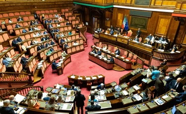 Legge elettorale, FdI stana il gioco sporco del Pd: "Noi fedeli agli accordi"