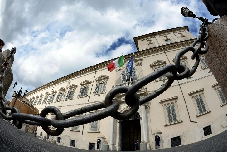 Consultazioni, l'impasse: il Pd dice sì al Pdl, ma solo se ci sta anche Grillo