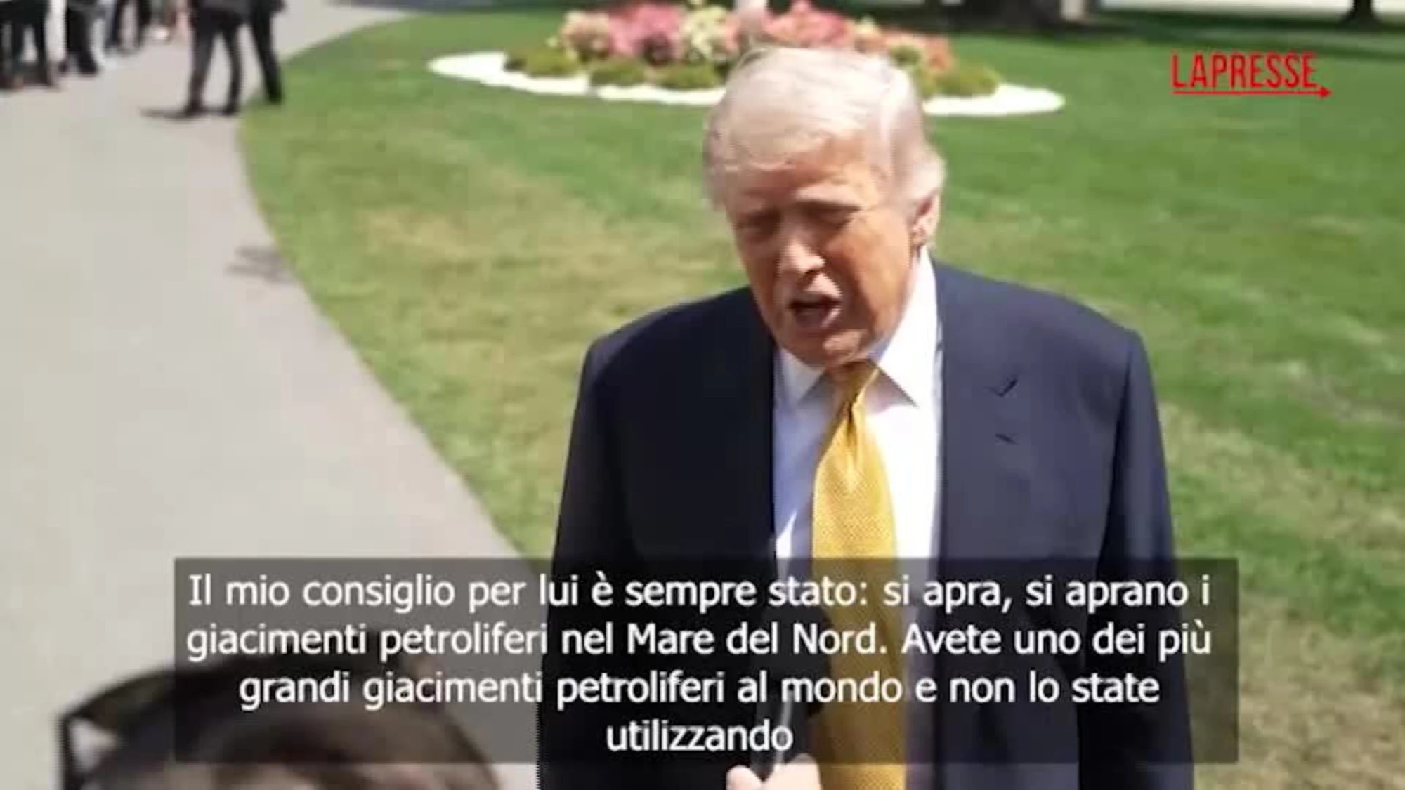 Trump a Starmer: "Sfrutti il petrolio del Mare del Nord"