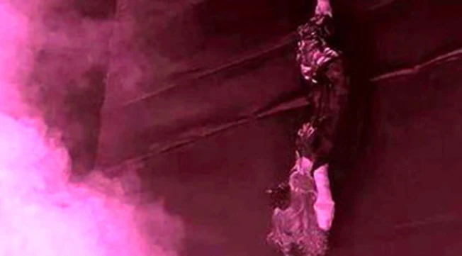 Meloni impiccata: il gesto choc costa caro, ecco chi rischia grosso