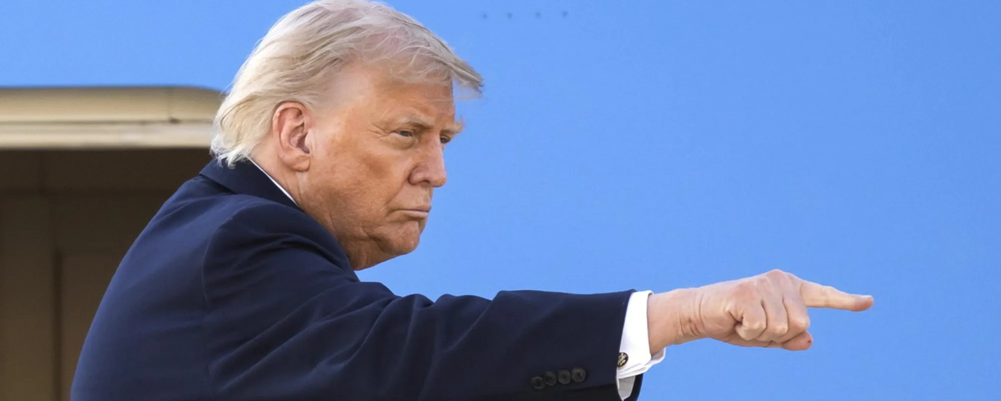 "Giulio Cesare non aveva aerei?": crescono i dubbi sulla salute mentale di Trump