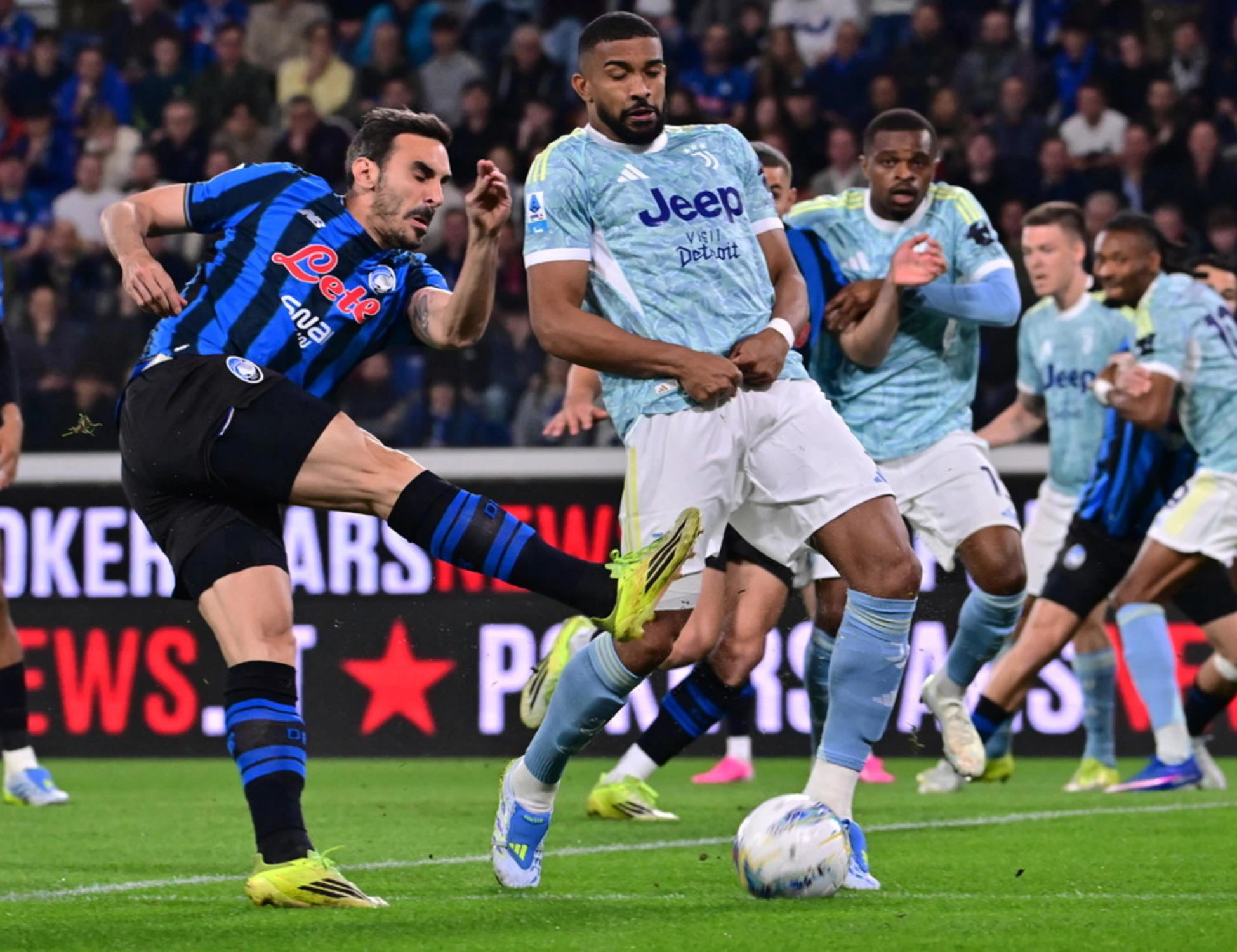 Juventus, Boga regala tre punti importantissimi: Atalanta sconfitta 1 a 0