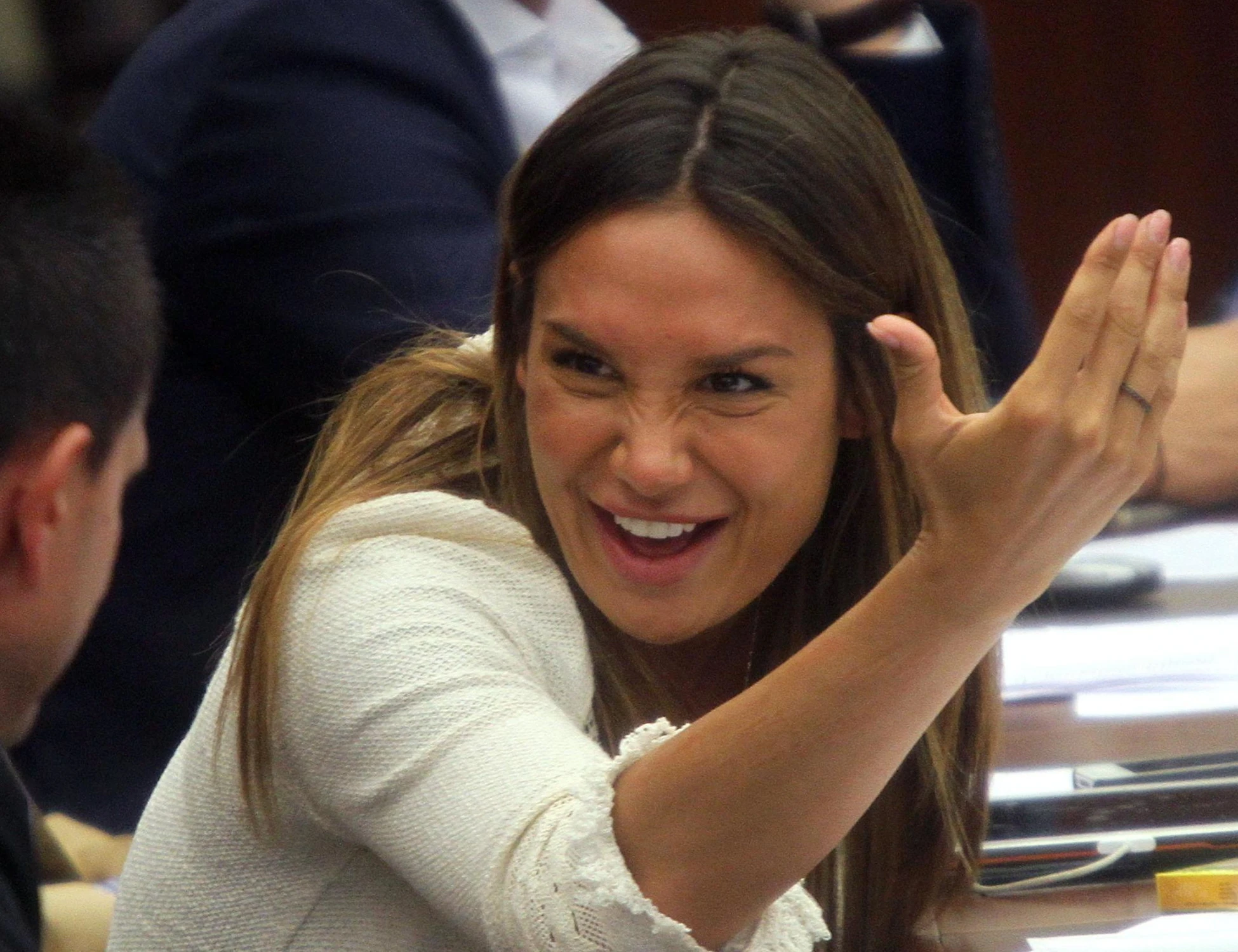 Nicole Minetti, "il suo stile di vita": su cosa indagano veramente i pm