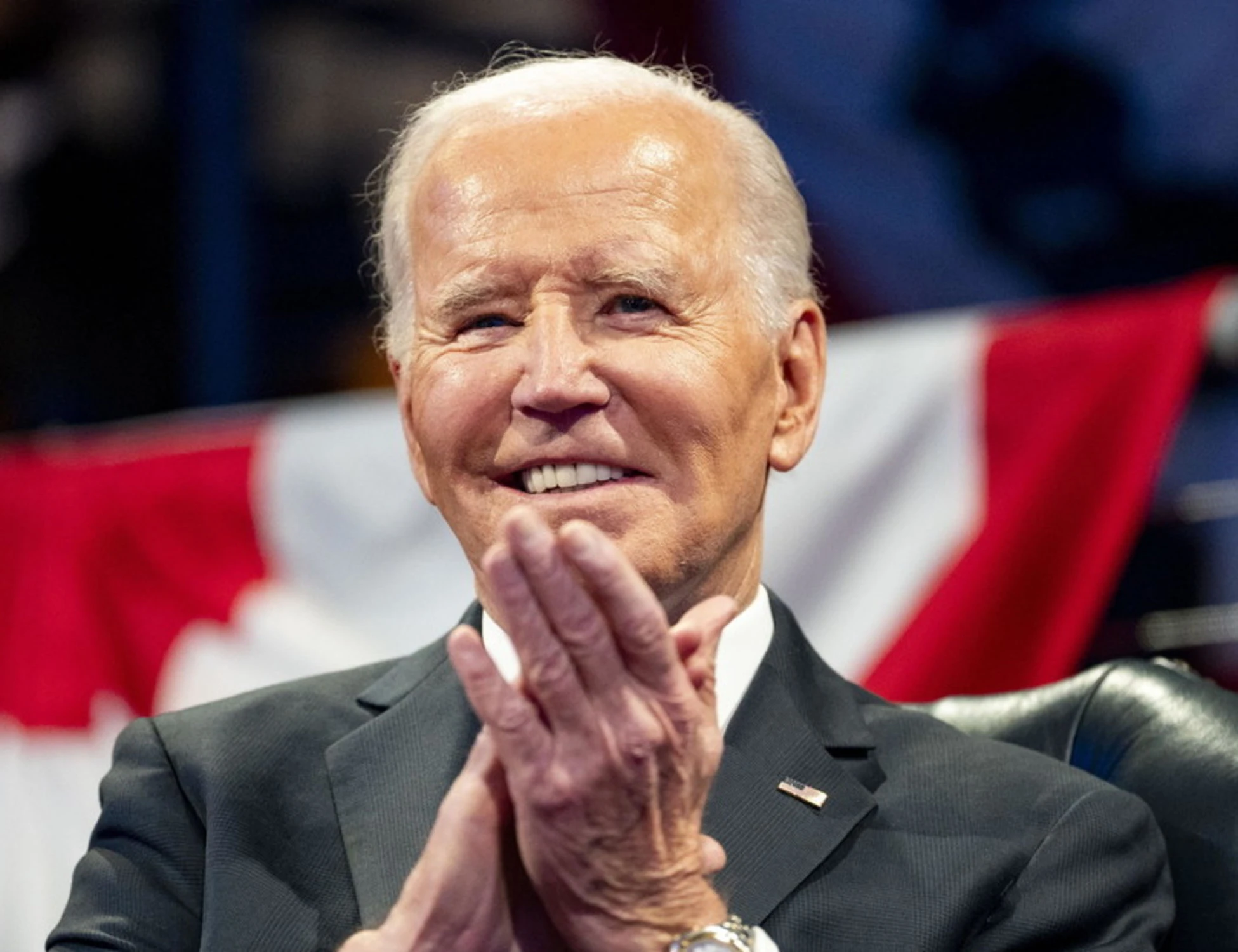Joe Biden e le sedia a rotelle: ci hanno sempre mentito?