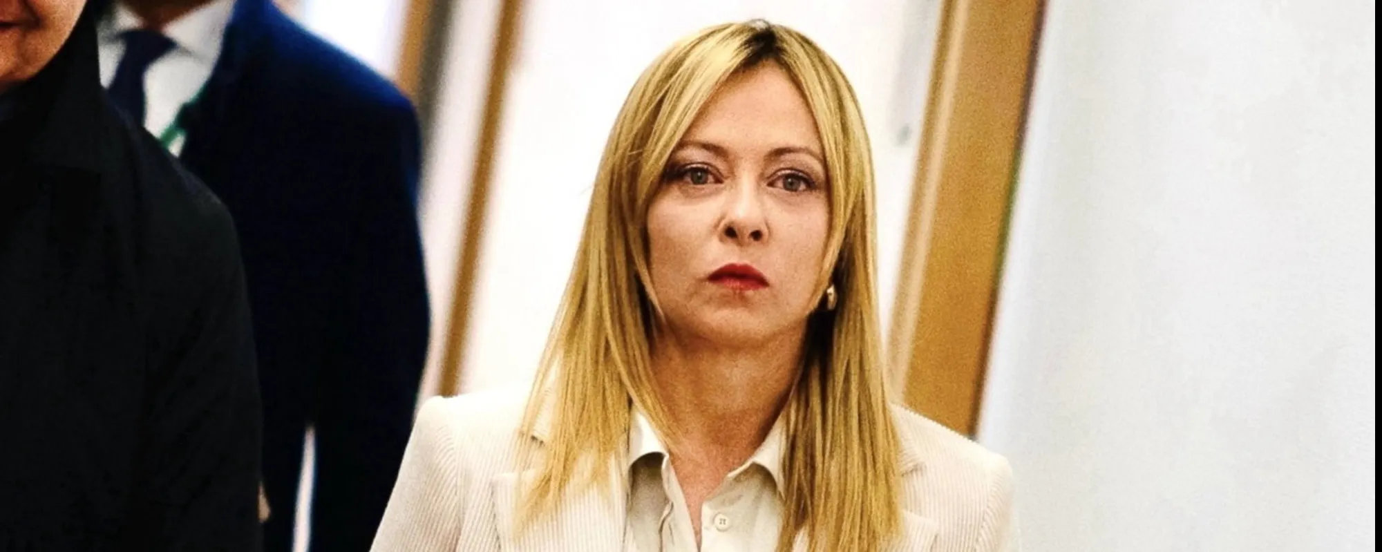 Leggi l'articolo: "Una nazione straordinaria. Ma attenti, nel 2026...": Meloni, una rivelazione decisiva ai suoi