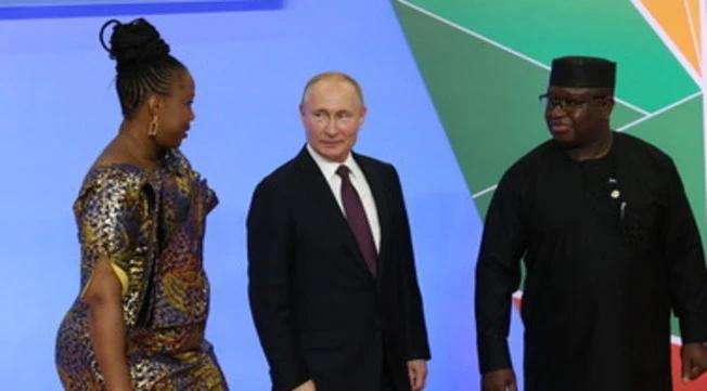 Vladimir Putin, lo schiaffo africano: come è stato umiliato a Mosca