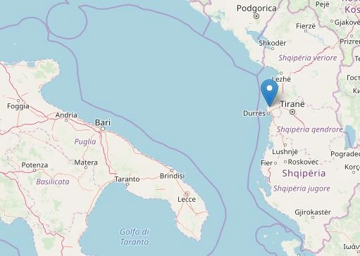 Terremoto in Albania, panico in Puglia: "Aiuto, trema tutto". Due scosse, crolli all'Università