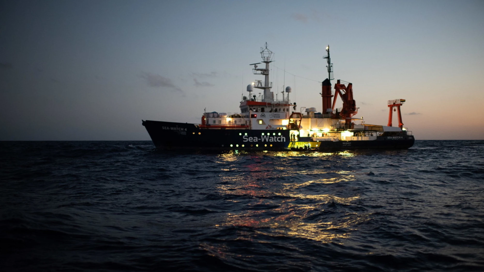 Sea Watch 5, "entriamo in porto a Trapani". E cala la mannaia: come verrà sanzionata