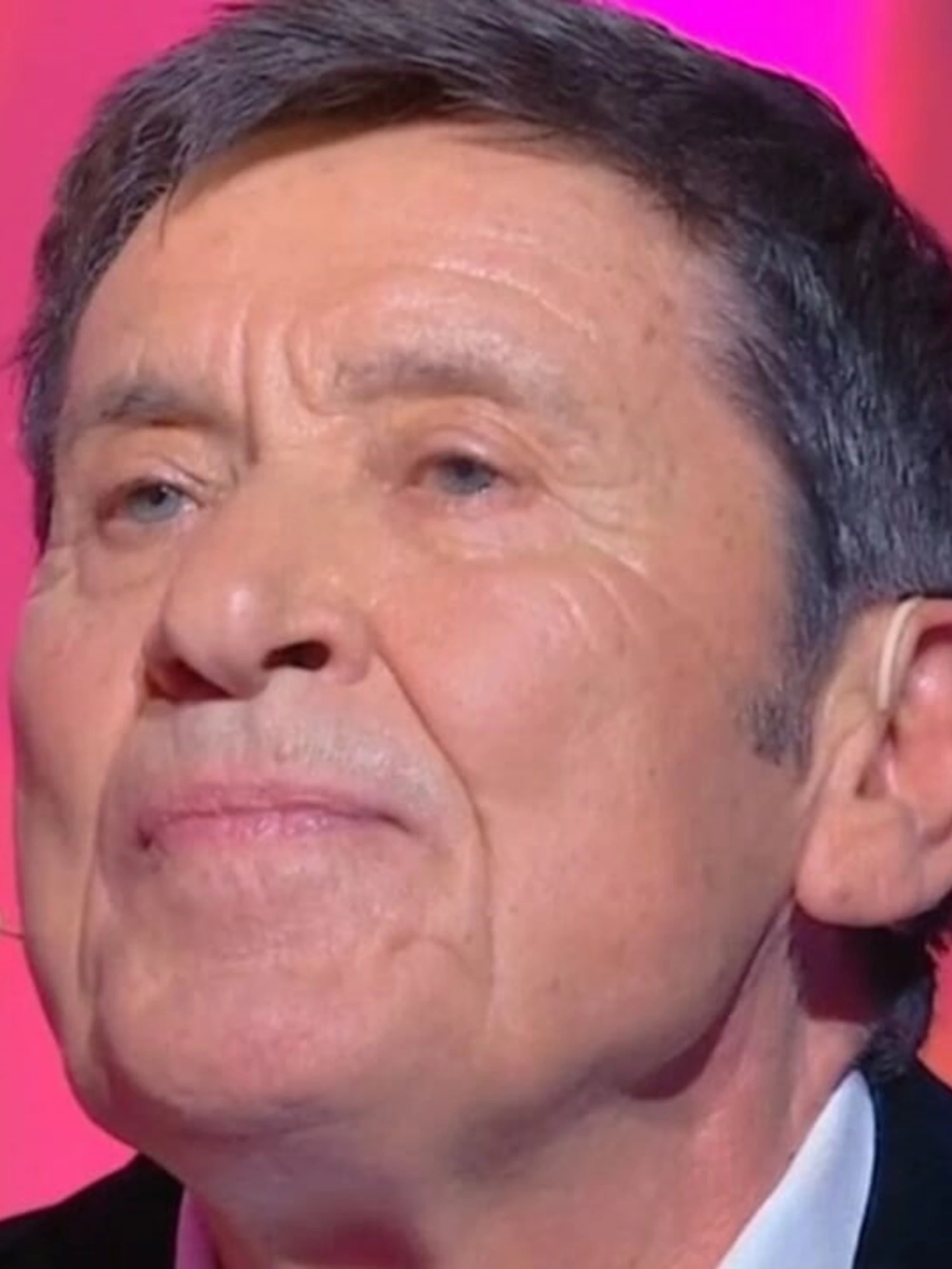 C'è posta per te, Gianni Morandi in lacrime: "Alla pozza comunale con le mani gelate"
