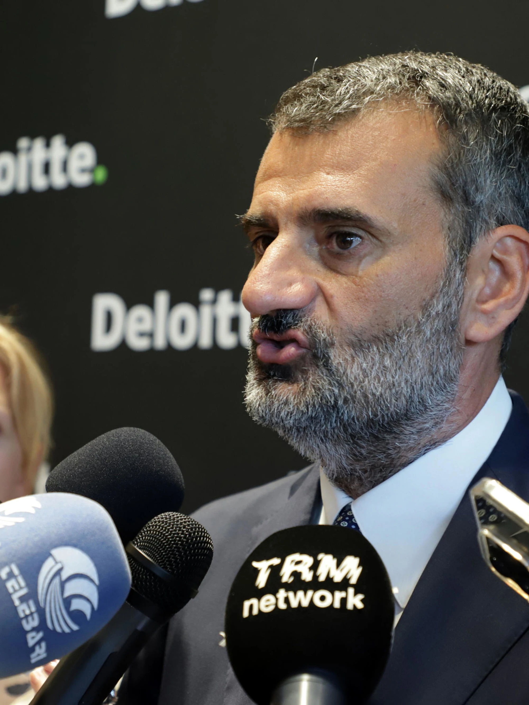 Puglia, la tassa di Decaro: candidarsi con lui costa 2.500 euro