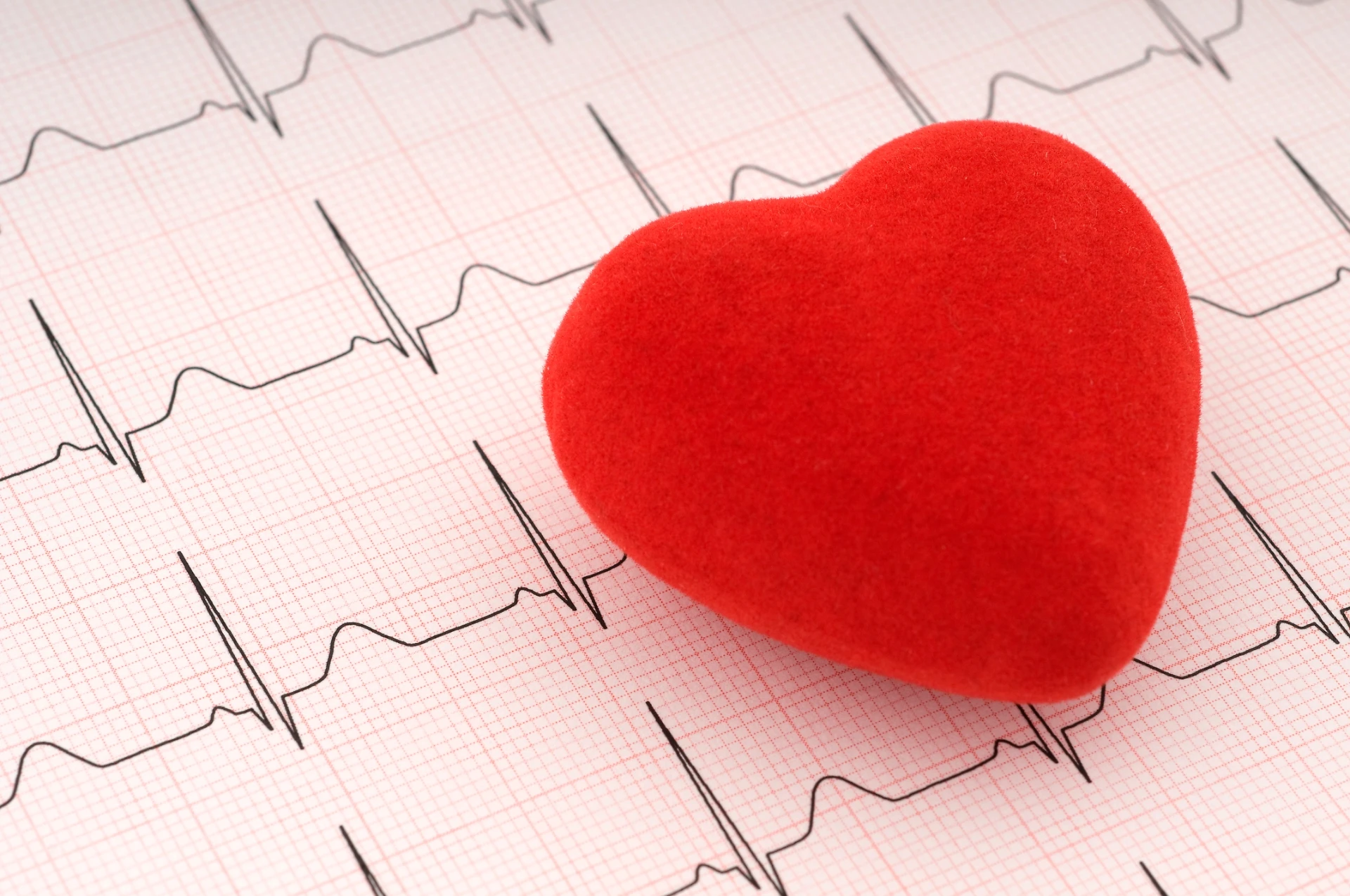 Infarto, la molecola anomala nel sangue: come scoprire se rischi più degli altri
