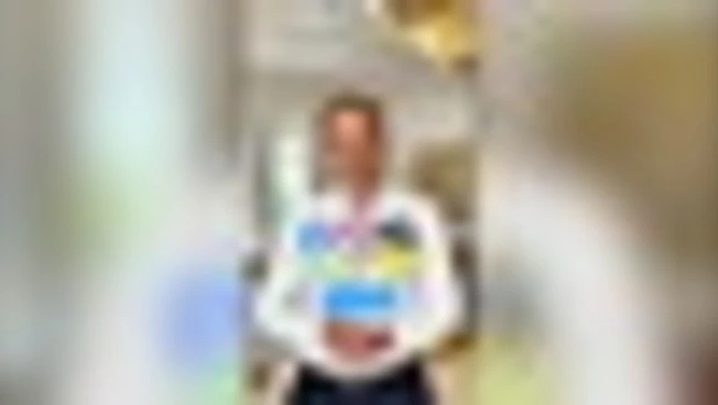 Anche la Grecia vieterà i social media ai minori di 15 anni