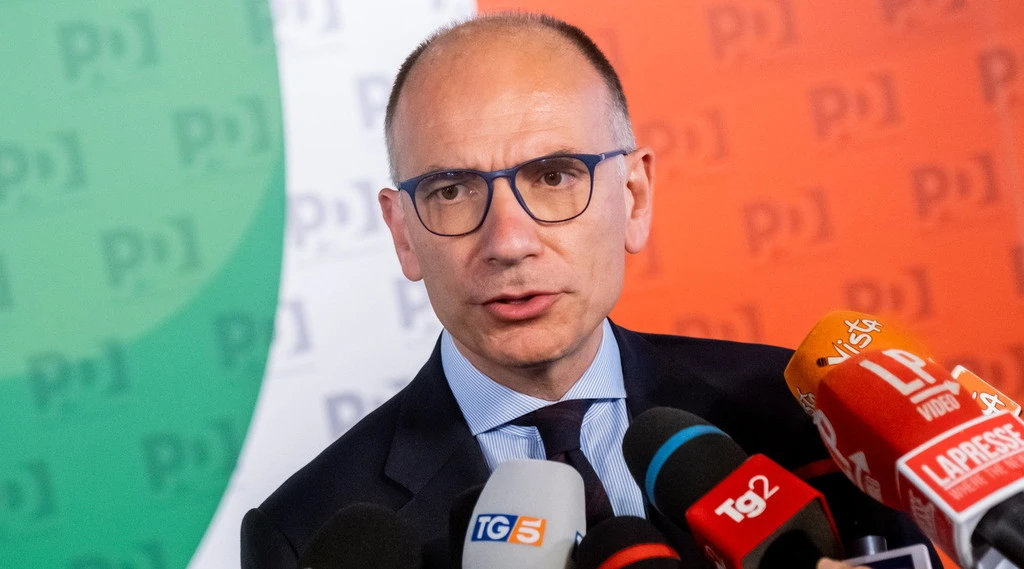 Enrico Letta e Matteo Renzi, "hanno fatto due conti": voci sulla possibile alleanza