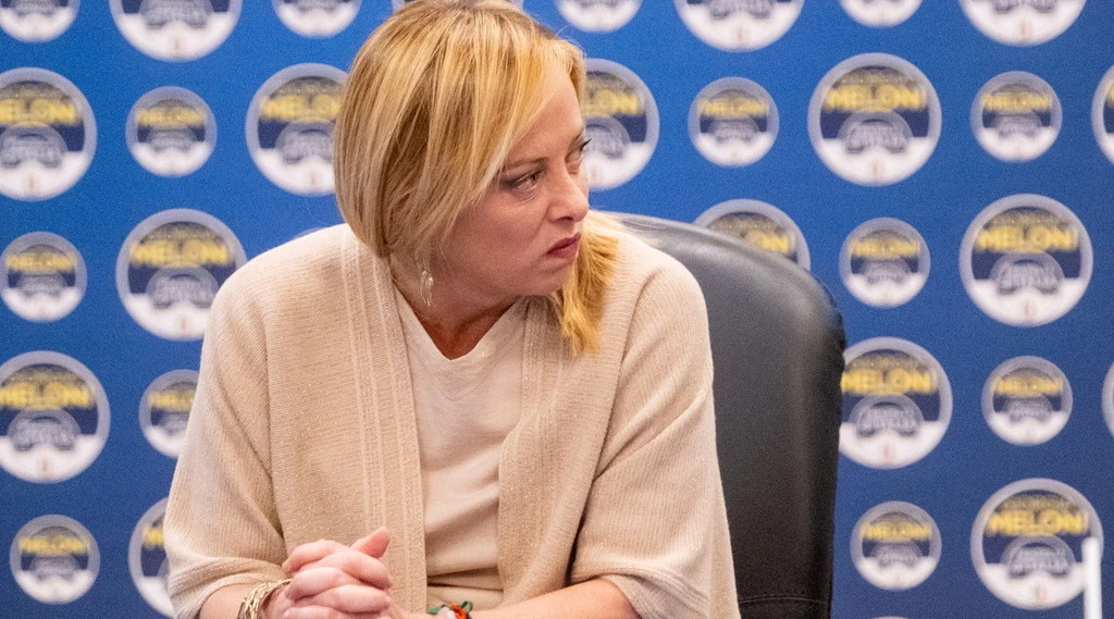 Giorgia Meloni scatenata in Spagna: "Non siamo mostri. Impresentabili chi?"